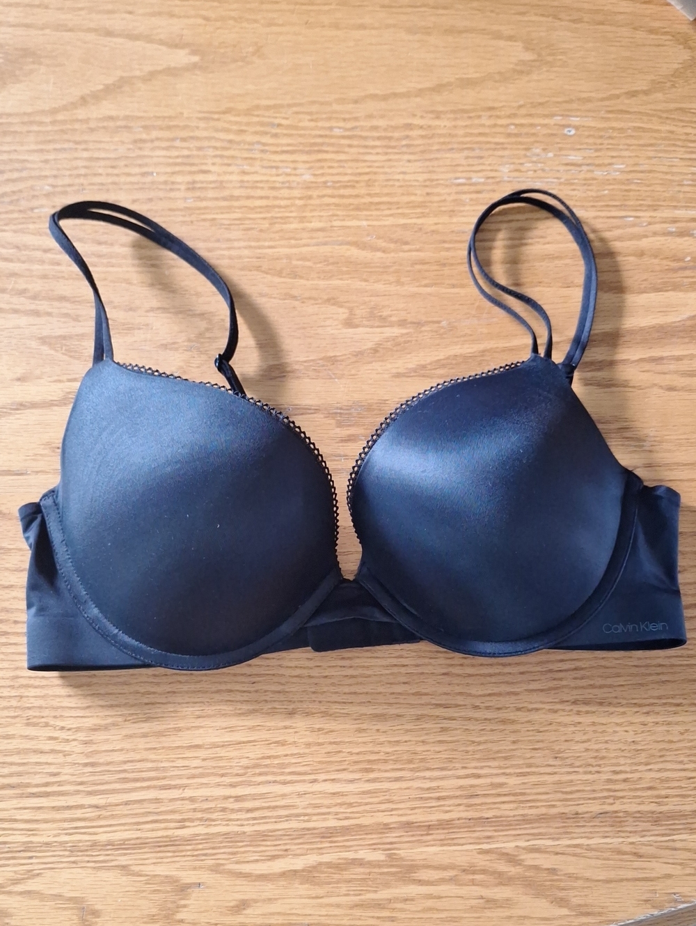 Calvin Klein Black Pushup T-Shirt Bra